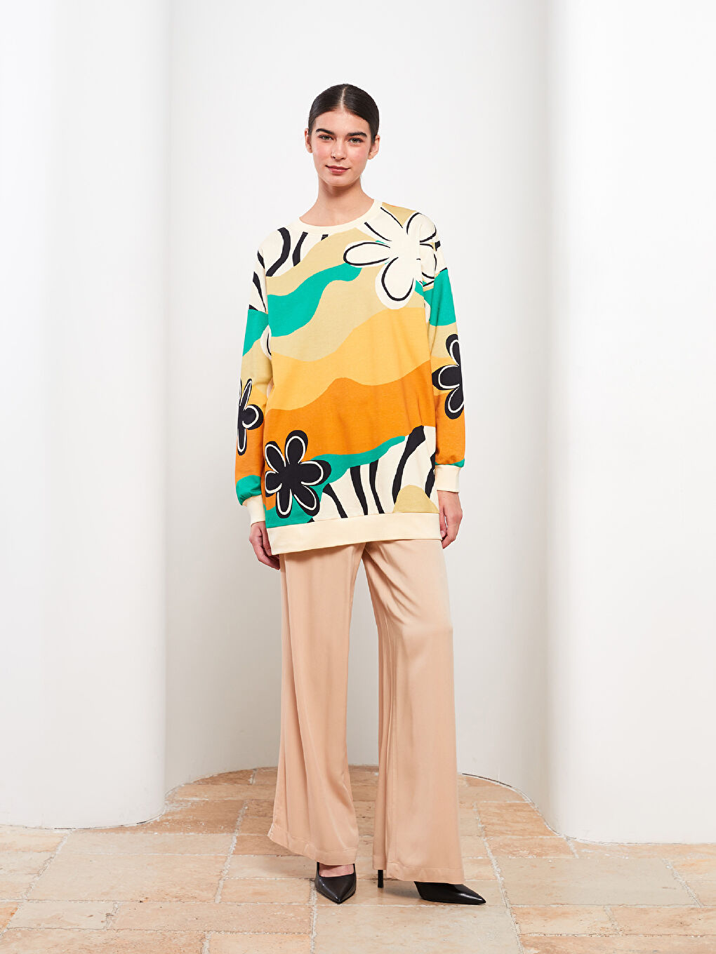 Ekru Bisiklet Yaka Kendinden Desenli Uzun Kollu Kadın Sweatshirt Tunik-2