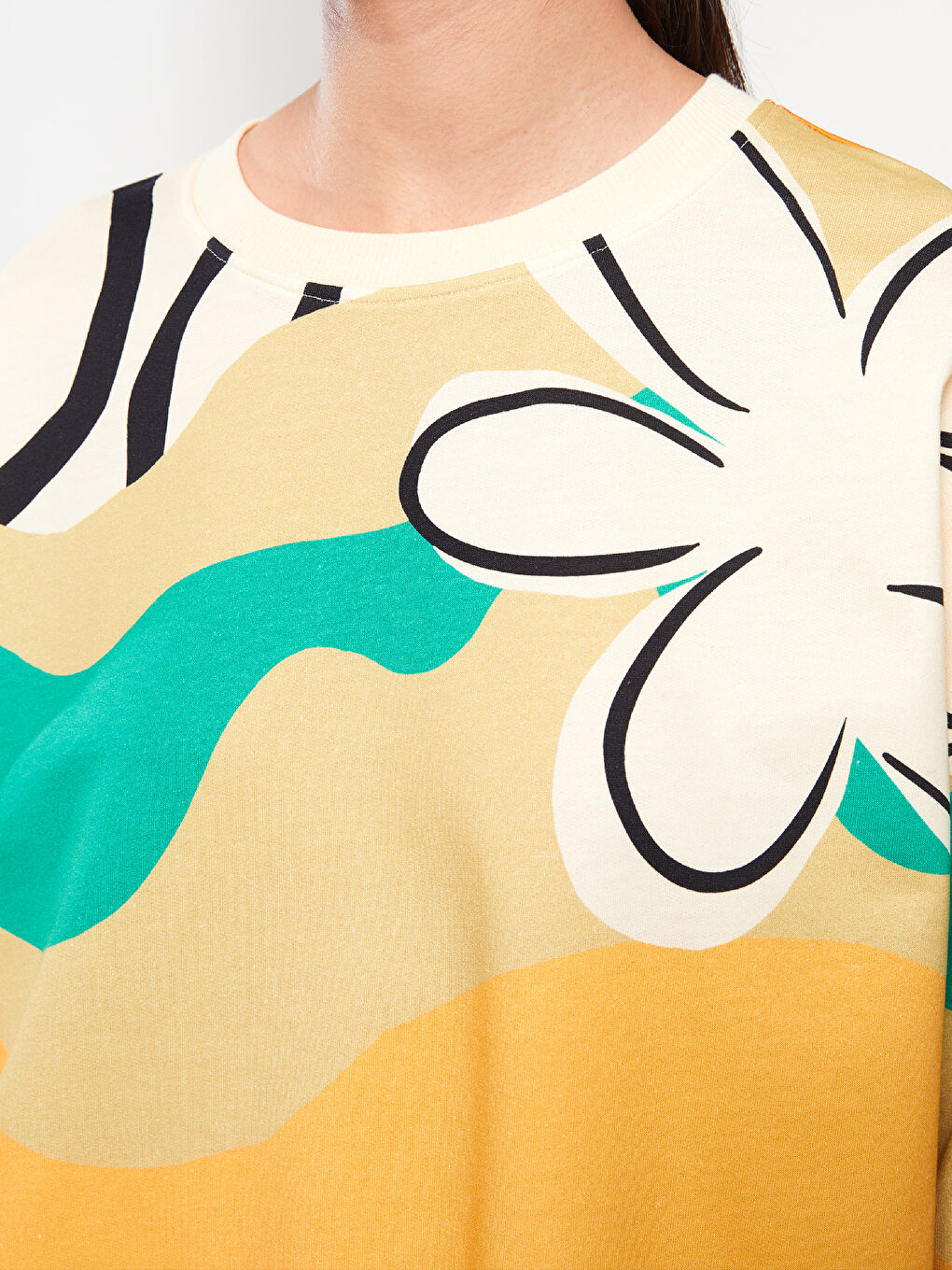 Ekru Bisiklet Yaka Kendinden Desenli Uzun Kollu Kadın Sweatshirt Tunik-3