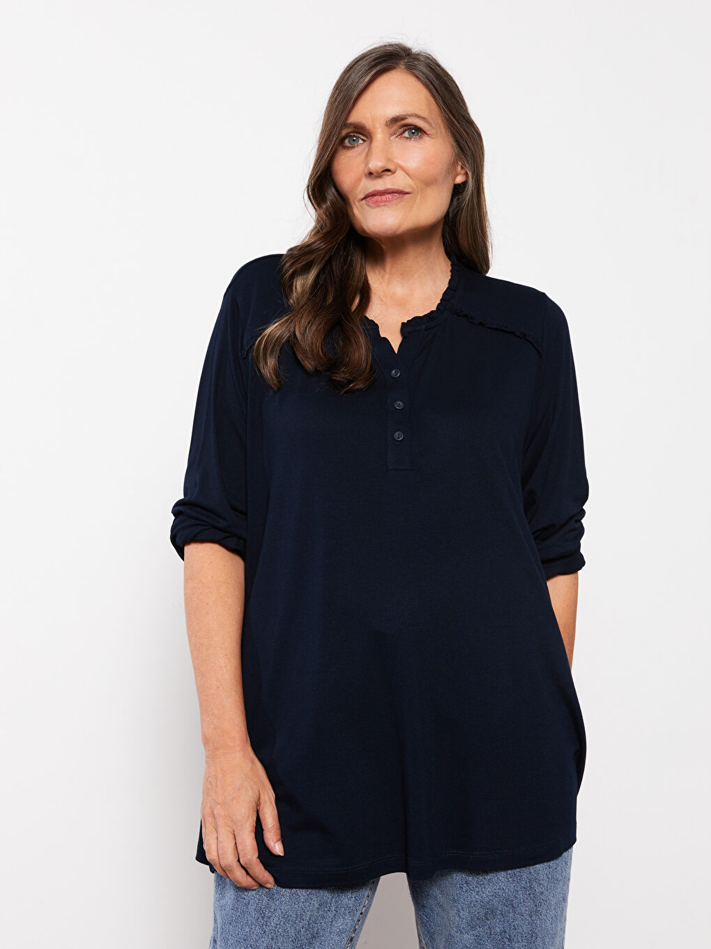 Lacivert Büyük Beden Kaçık Yaka Düz Uzun Kollu Kadın Bluz-2