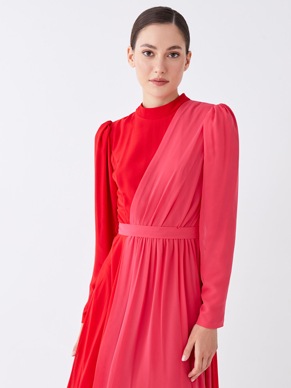 Kırmızı Dik Yaka Renk Bloklu Uzun Kollu Kadın Abiye Elbise-5