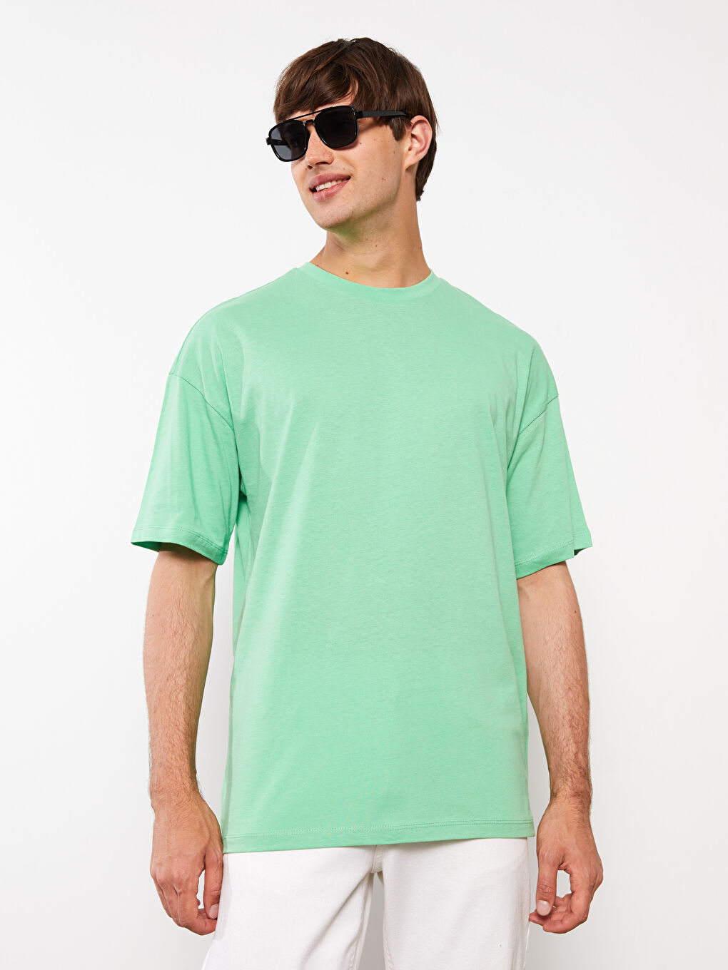 Yeşil Oversize Bisiklet Yaka Kısa Kollu Penye Erkek Tişört-3