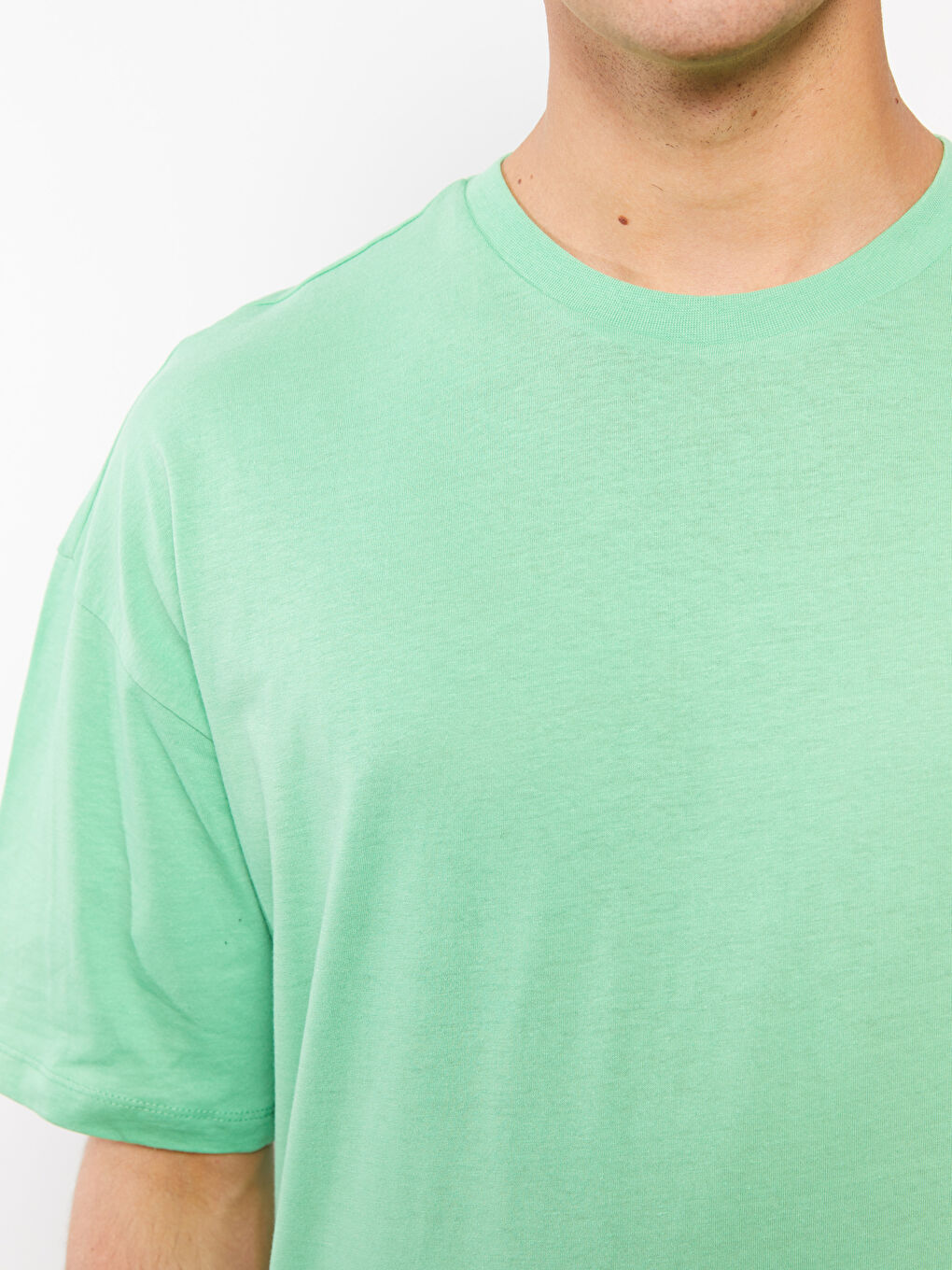 Yeşil Oversize Bisiklet Yaka Kısa Kollu Penye Erkek Tişört-4