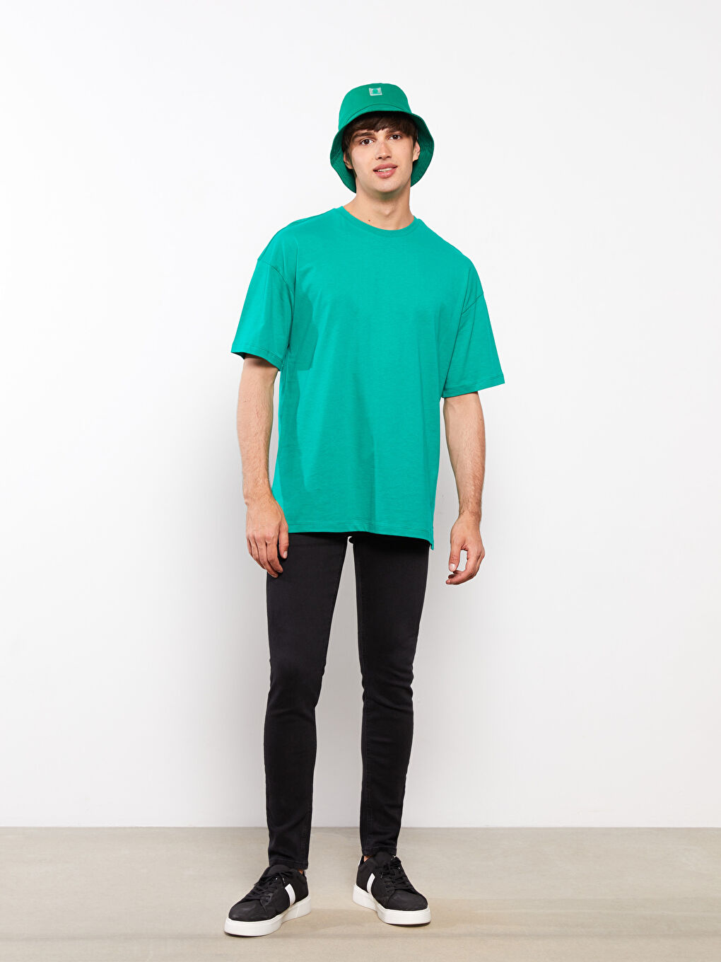 Yeşil Oversize Bisiklet Yaka Kısa Kollu Penye Erkek Tişört