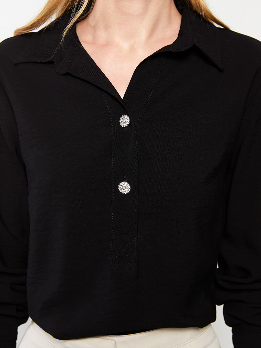 Siyah Gömlek Yaka Düz Uzun Kollu Kadın Bluz-3