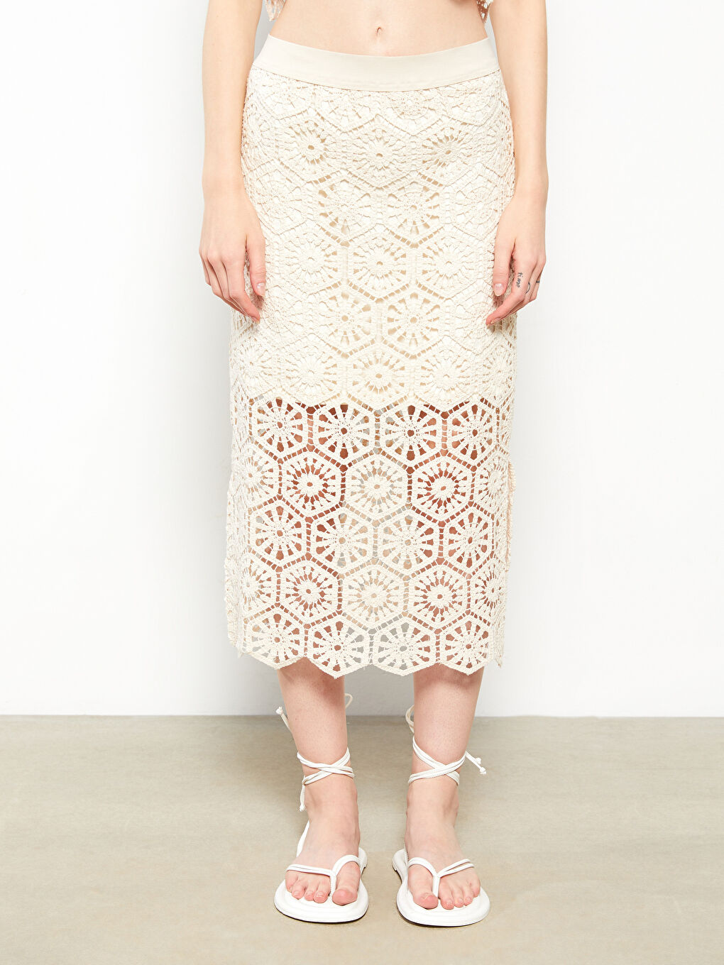 Bej Nakışlı Kadın Kroşe Etek-3