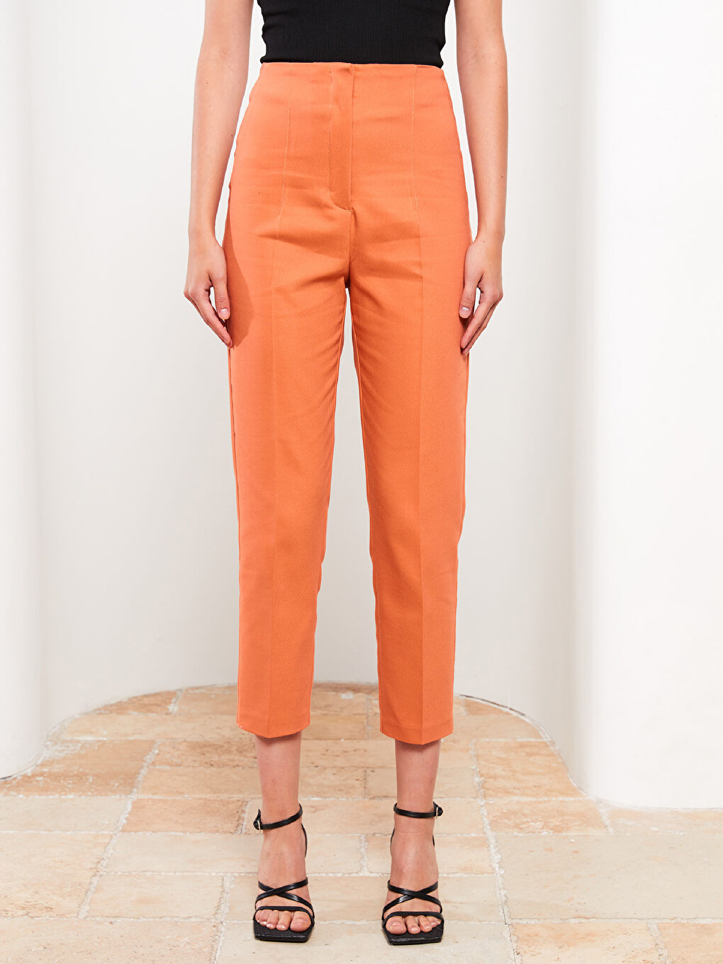 Women's High Waist Regular Fit Plain Trousers-3