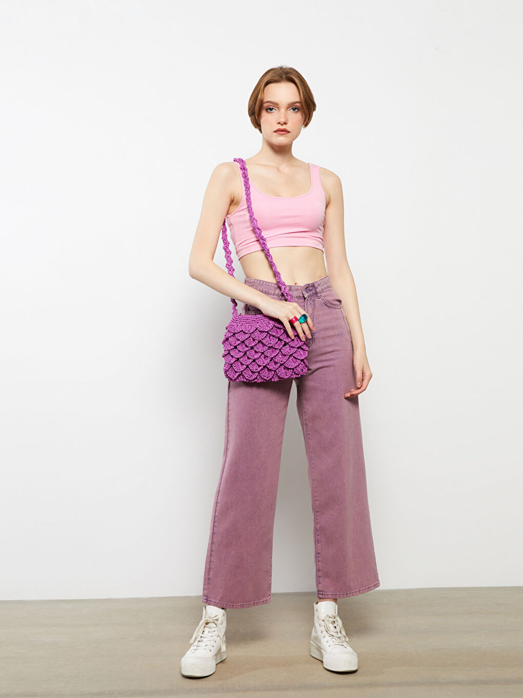 Fuşya Kendinden Desenli Hasır Kadın Çapraz Çanta-1