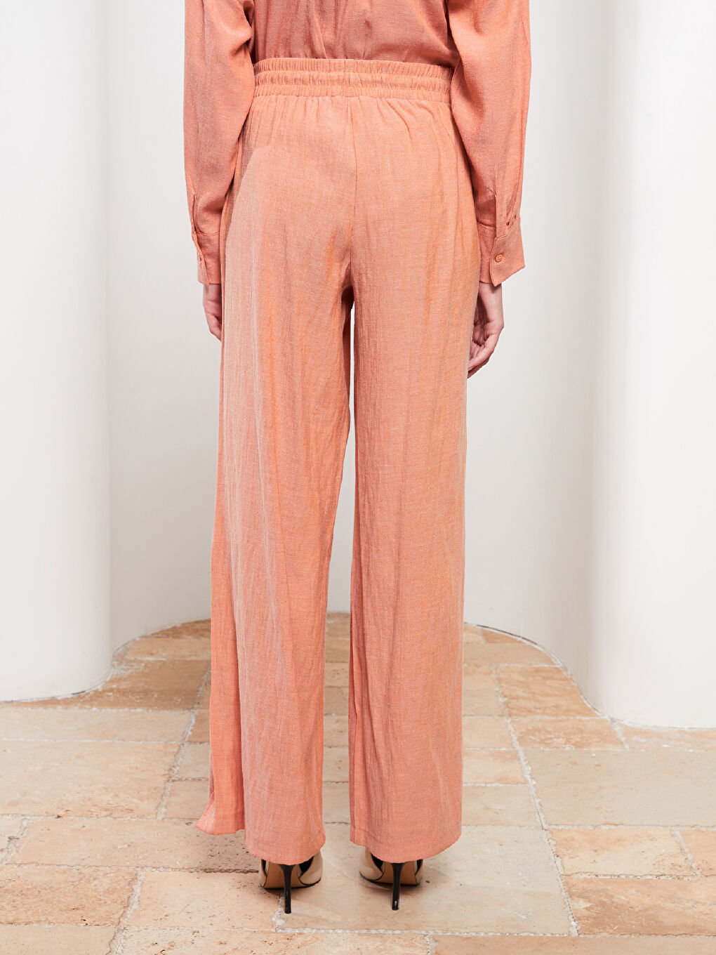 Mercan Kadın Beli Lastikli Rahat Kalıp Düz Pantolon-4