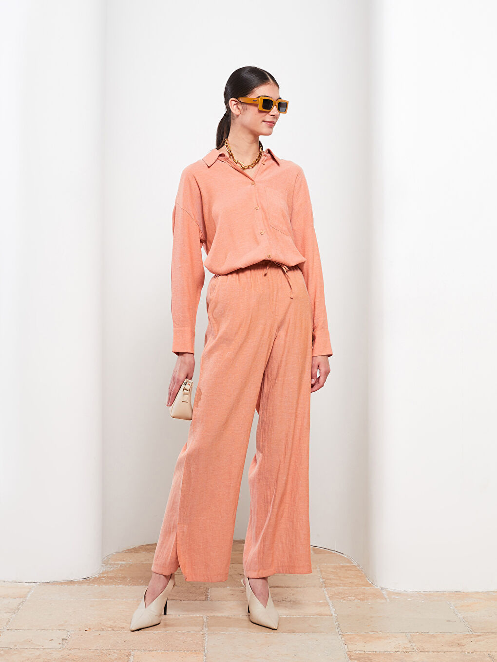 Mercan Kadın Beli Lastikli Rahat Kalıp Düz Pantolon