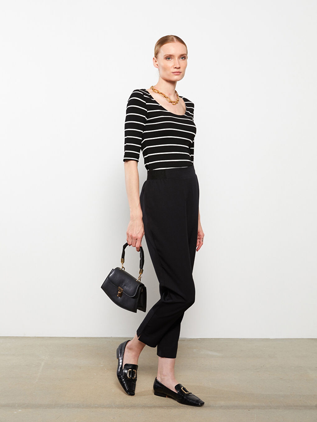 ქალებისთვის სტანდარტული მორგების უბრალო შარვალი-1