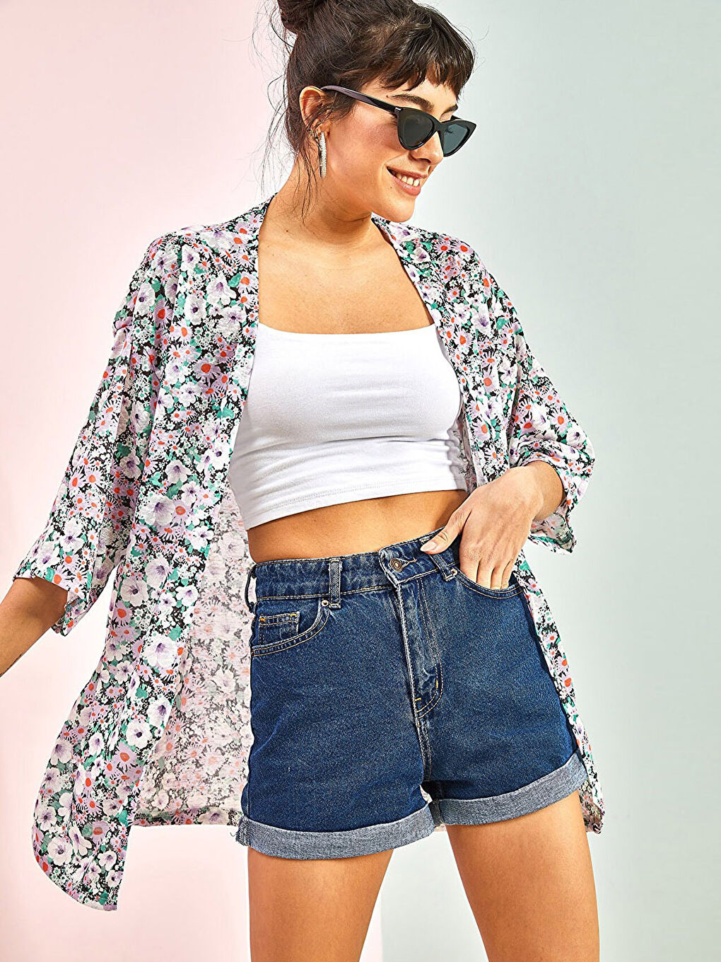 Lila Şal Yaka Çiçekli Kadın Kimono