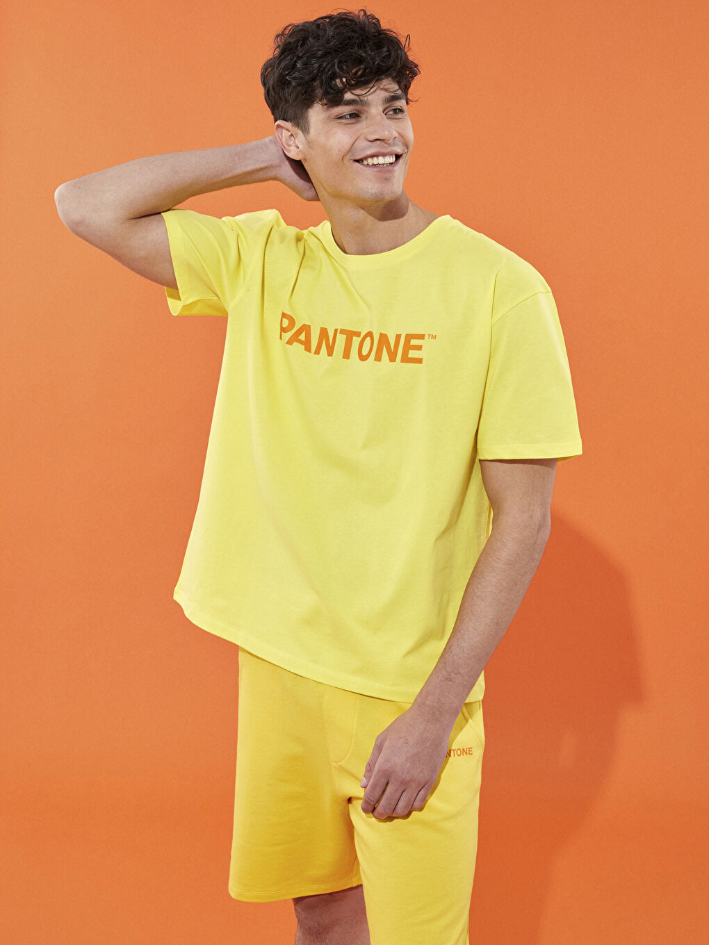 Sarı Bisiklet Yaka Kısa Kollu Baskılı Unisex Tişört-1