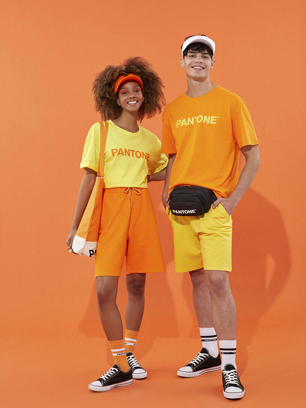 Turuncu Beli Lastikli Baskılı Unisex Şort