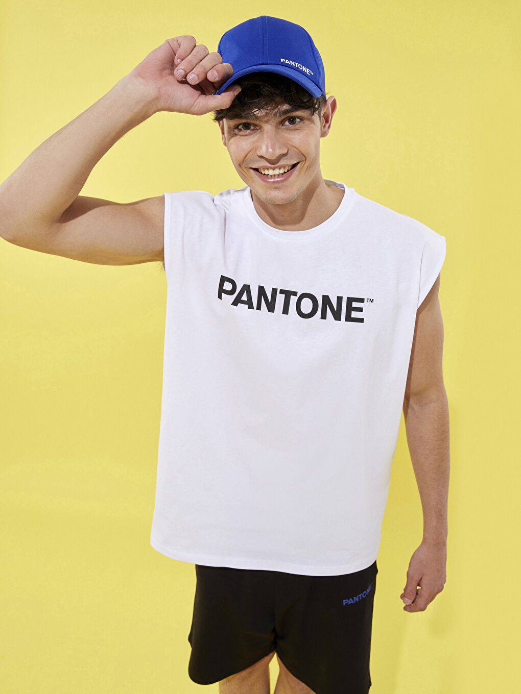 Beyaz Bisiklet Yaka Baskılı Erkek Kolsuz Tişört