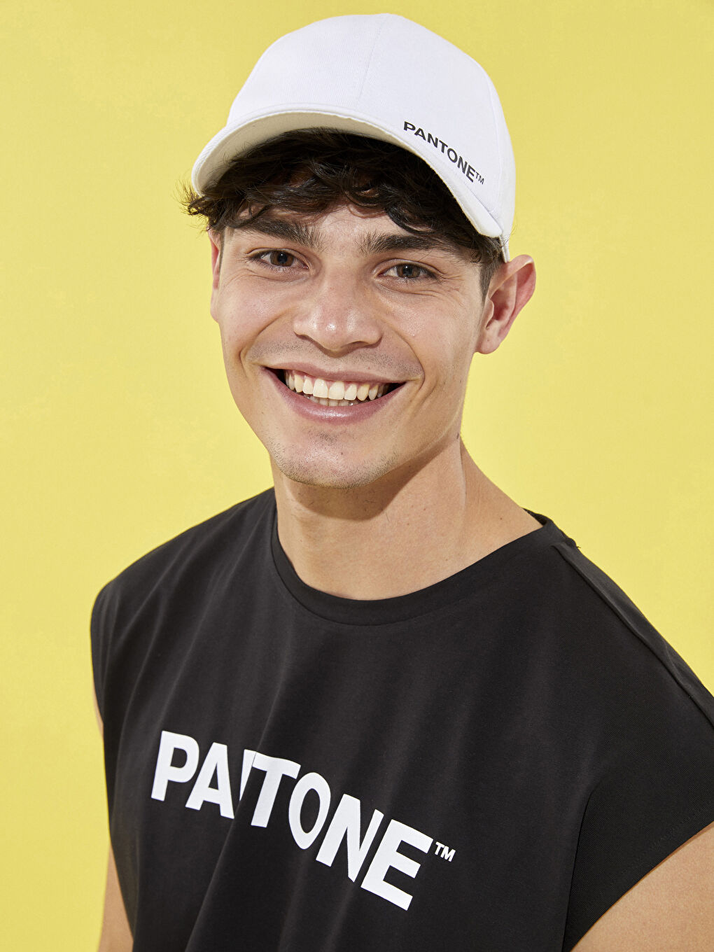 Siyah Bisiklet Yaka Baskılı Erkek Kolsuz Tişört