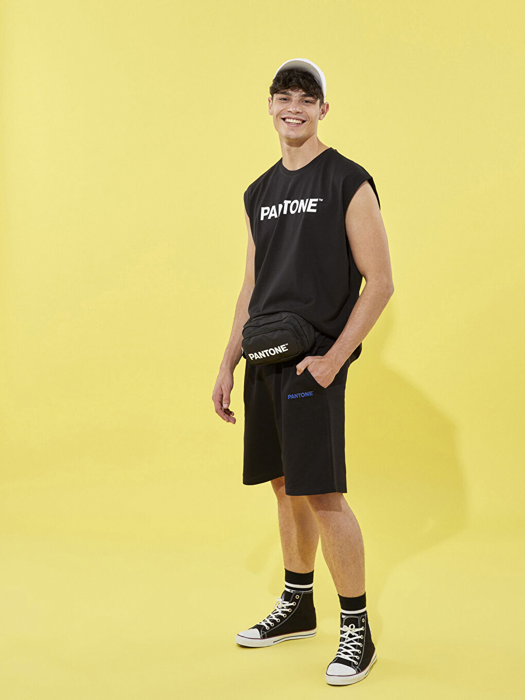 Siyah Bisiklet Yaka Baskılı Erkek Kolsuz Tişört-2