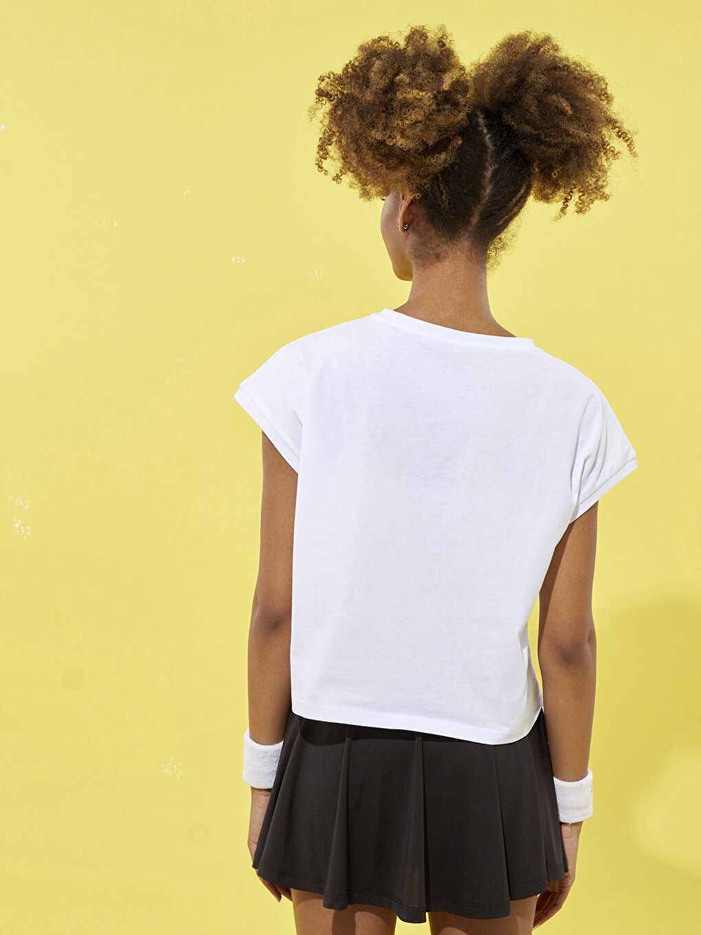 Beyaz Bisiklet Yaka Baskılı Kısa Kollu Pamuklu Kadın Tişört-5