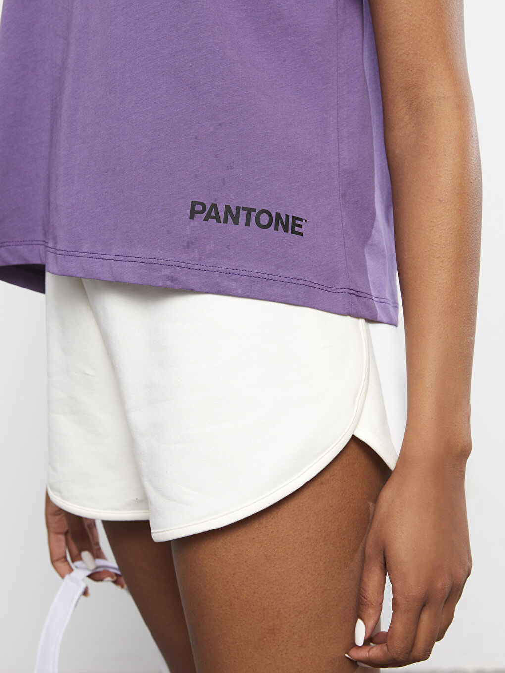 Mor Bisiklet Yaka Baskılı Kısa Kollu Oversize Pamuklu Kadın Tişört-3