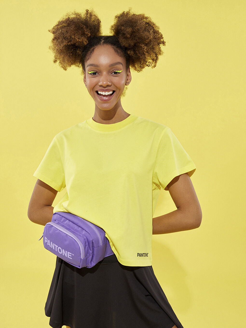 Sarı Bisiklet Yaka Baskılı Kısa Kollu Oversize Pamuklu Kadın Tişört-1