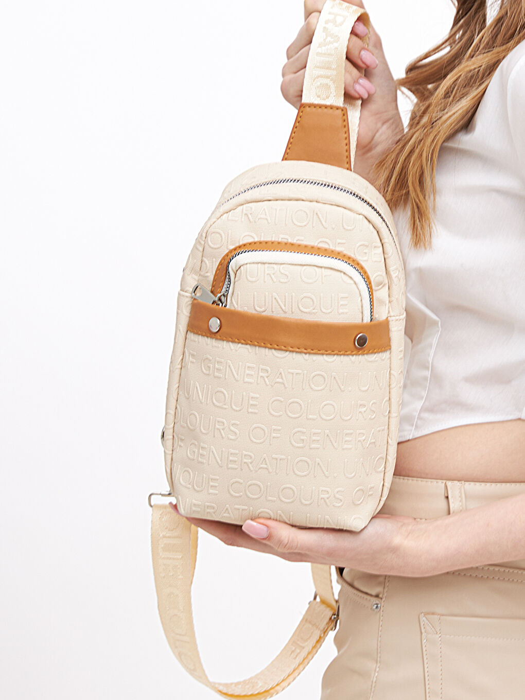 Ekru Baskılı Kadın Göğüs Çantası-3