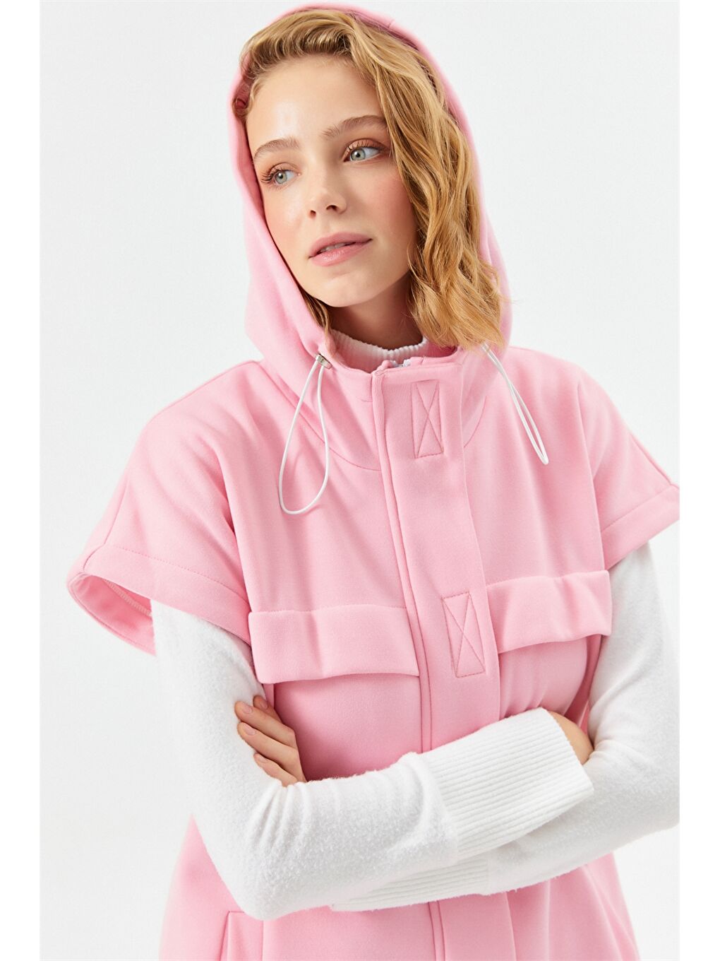 Pembe Kapüşonlu Düz Kısa Kollu Kadın Yelek-2