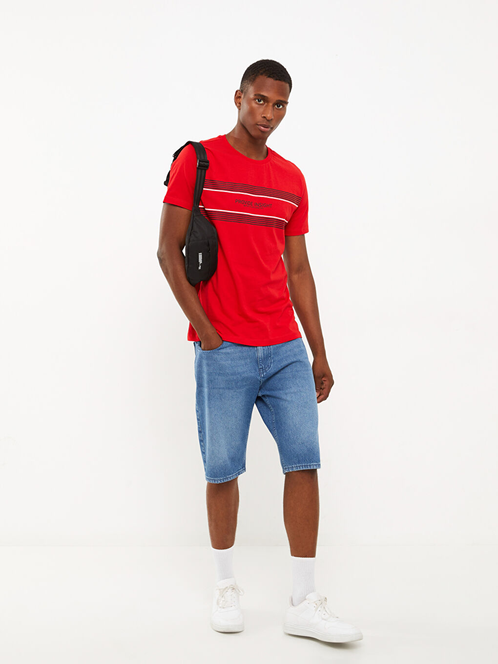 Kırmızı Bisiklet Yaka Kısa Kollu Baskılı Penye Erkek Tişört