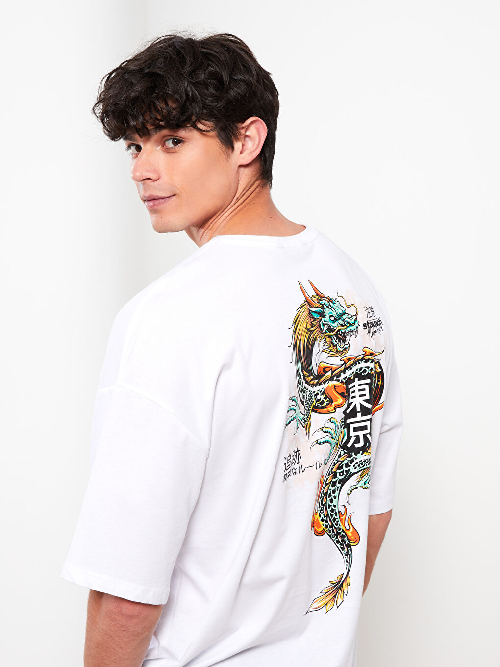 XSIDE Beyaz Oversize Bisiklet Yaka Kısa Kollu Baskılı Penye Erkek