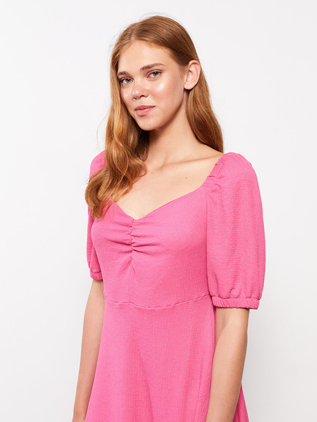 Fuşya Kalp Yaka Düz Kısa Kollu Kadın Elbise-2