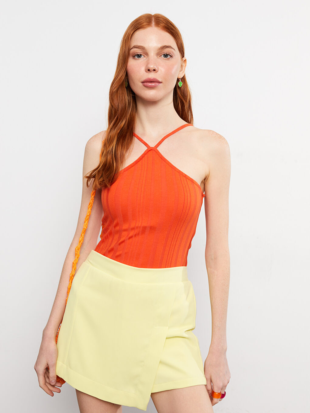 LCW Vision Halter Neck Straight Strap Women's Snap Fastener Body -S2MP36Z8-GH0