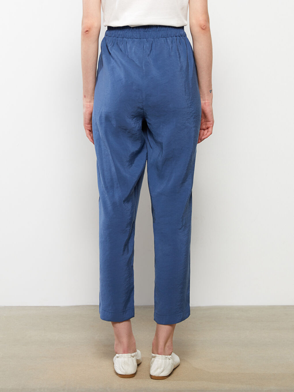 Mavi Kadın Beli Lastikli Düz Pantolon-4