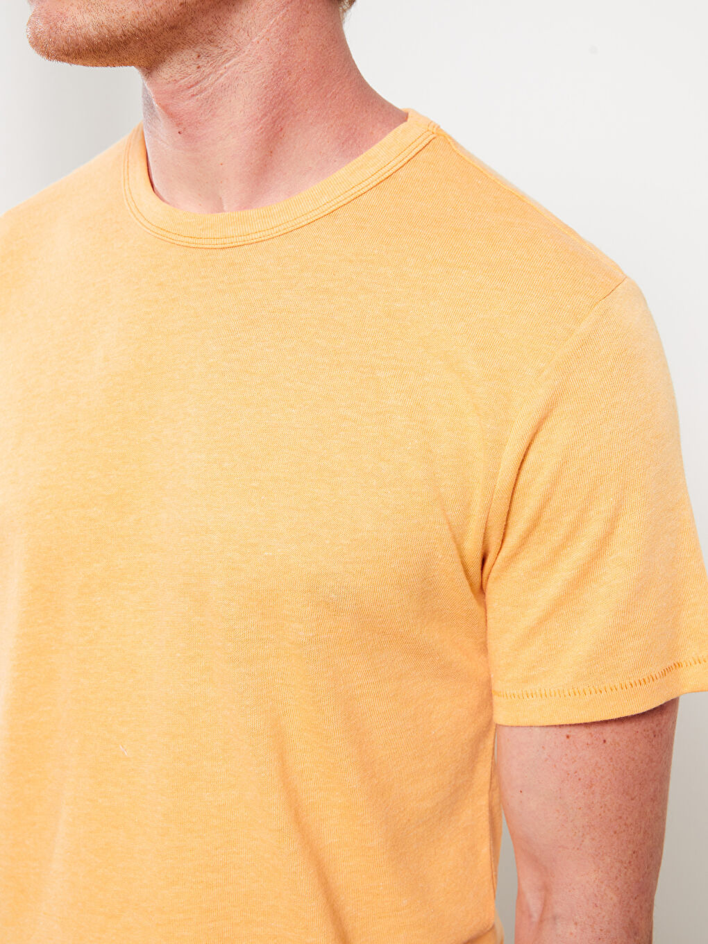 Crew Neck Short Sleeve Men's T-Shirt-3