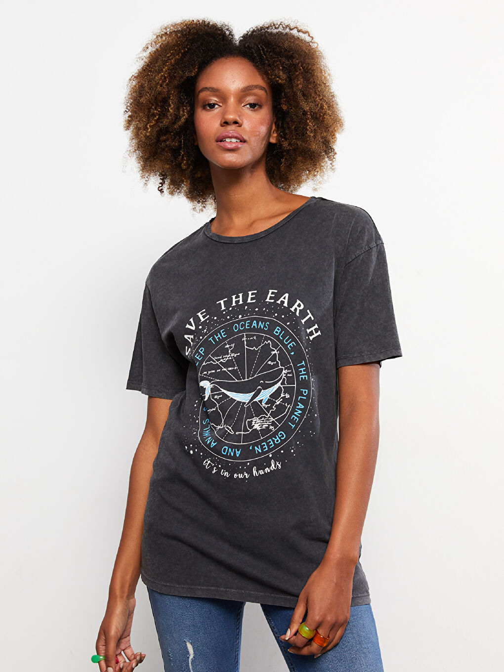 Antrasit Bisiklet Yaka Baskılı Kısa Kollu Pamuklu Kadın Tişört