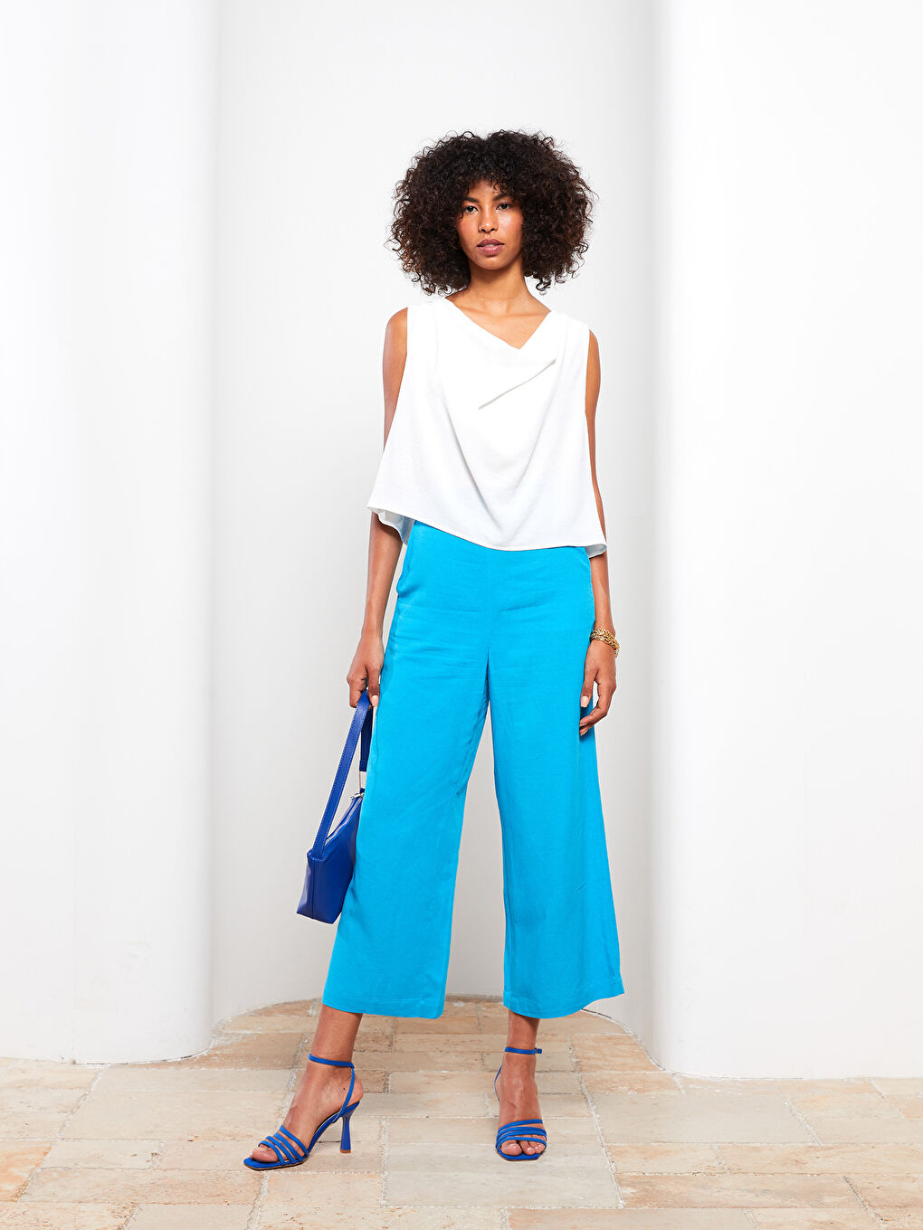 әйелдерге арналған қалта детальды жоғары белді кең шалбар-1