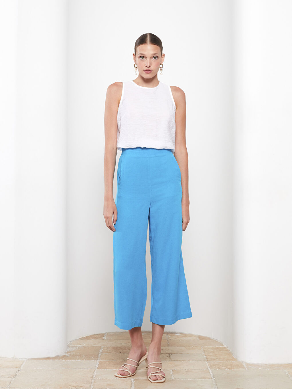 әйелдерге арналған қалта детальды жоғары белді кең шалбар-2