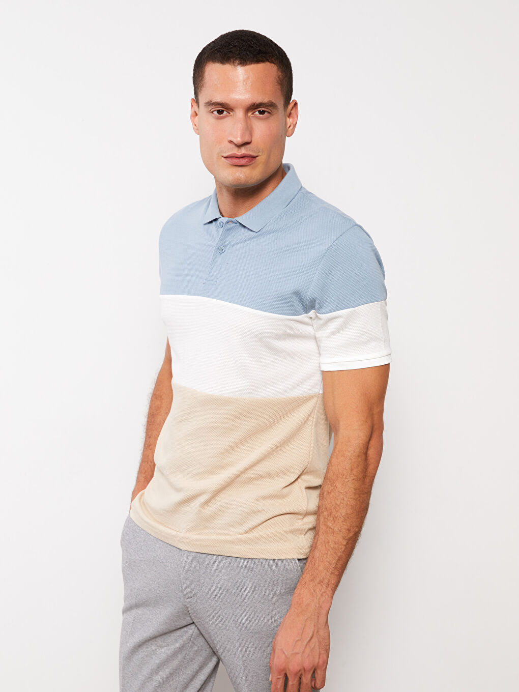 Mavi Polo Yaka Kısa Kollu Renk Bloklu Erkek Tişört