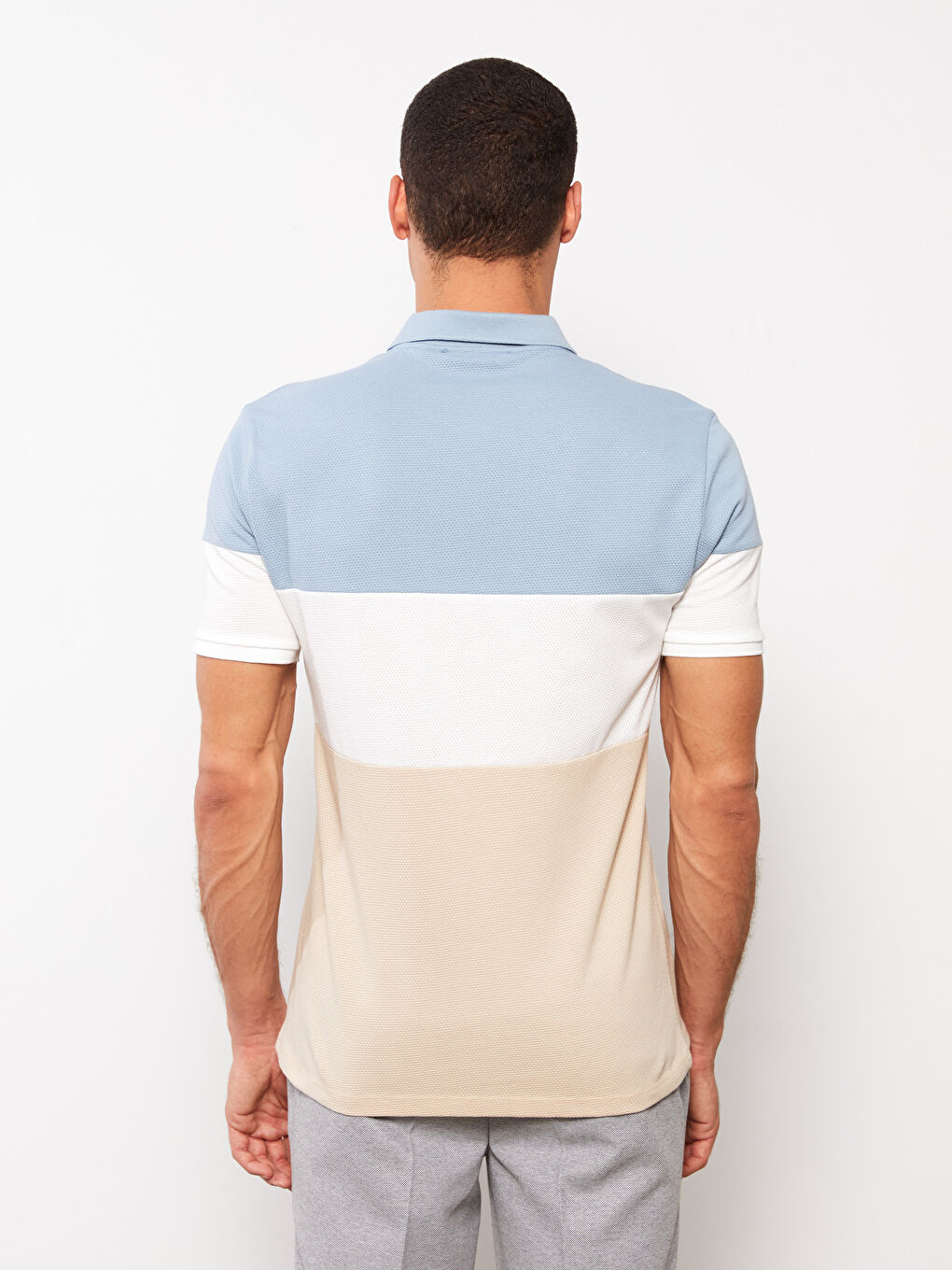 Mavi Polo Yaka Kısa Kollu Renk Bloklu Erkek Tişört-3