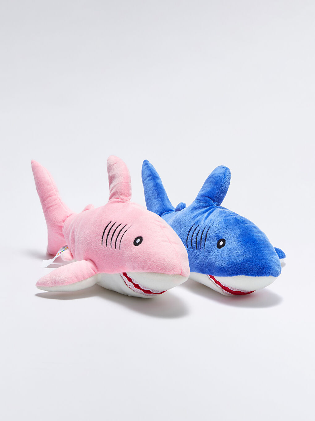 LCW ACCESSORIES Shark Figured Plush Toy 55 Cm -S2MU24Z4-QBC
