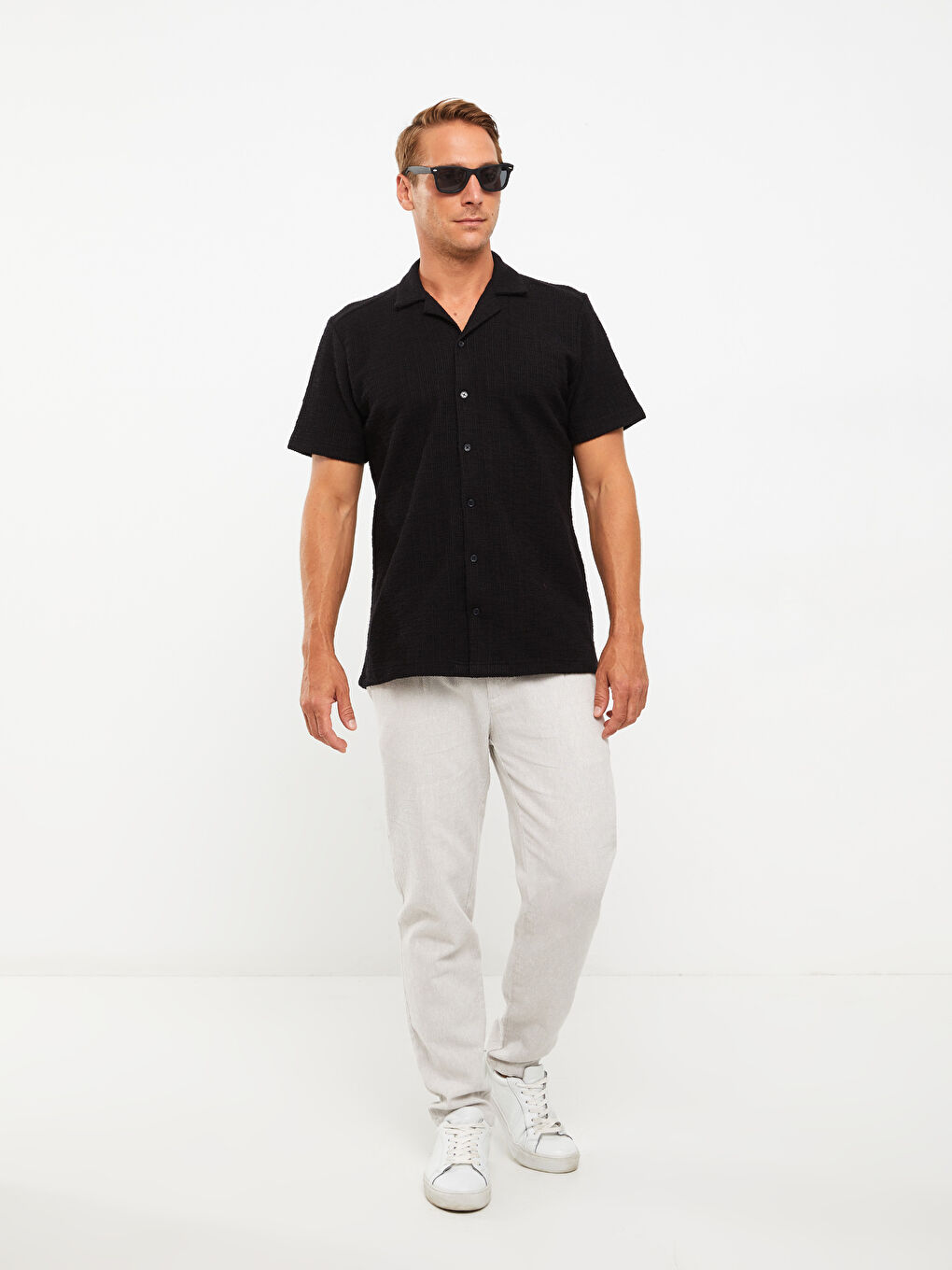 Siyah Standart Kalıp Resort Yaka Kısa Kollu Erkek Gömlek-2