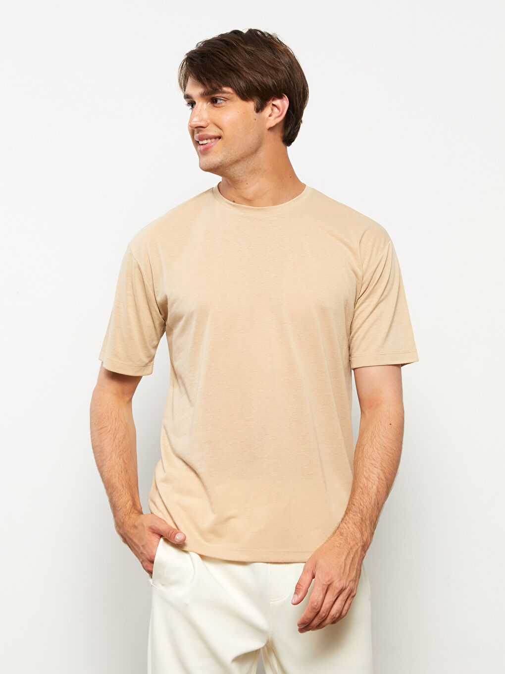 Bej Tişört