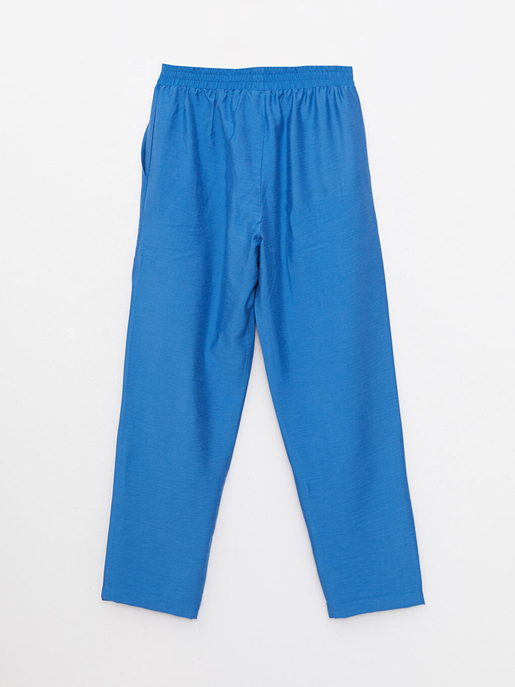 Mavi Rahat Kalıp Düz Cep Detaylı Kadın Pantolon-6