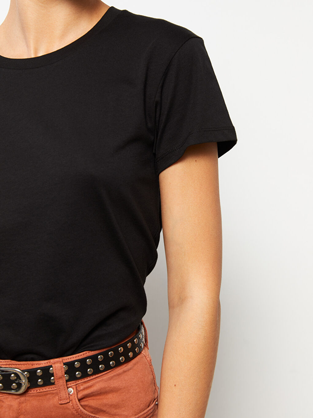 تي شيرت قطن ياقة دائرية مستقيم كم قصير للسيدات-3