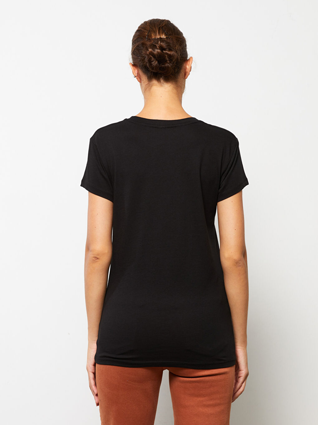 تي شيرت قطن ياقة دائرية مستقيم كم قصير للسيدات-4