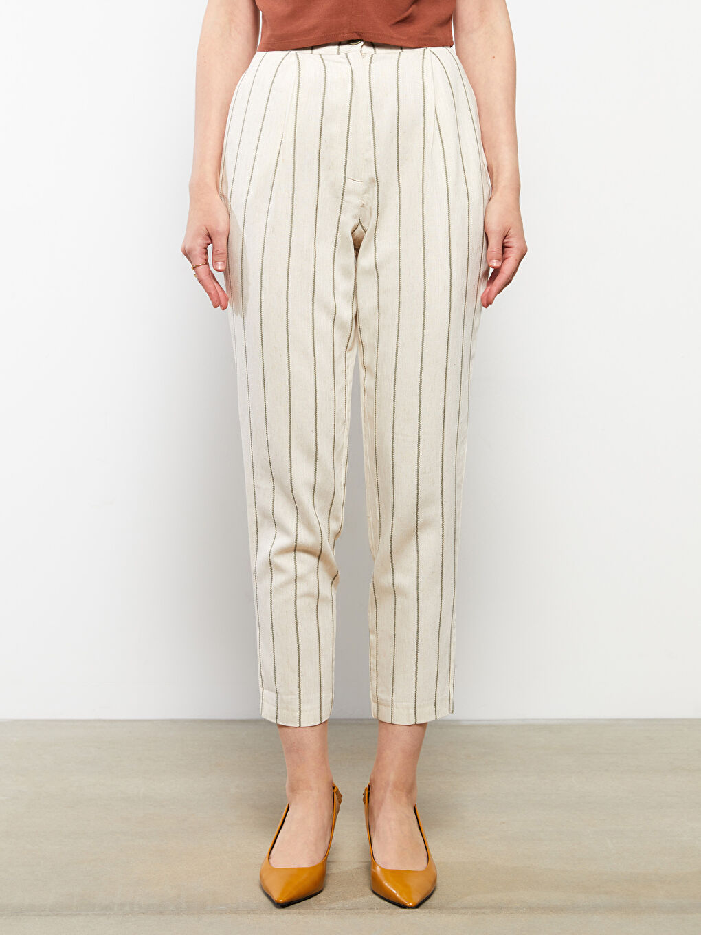 Yeşil Standart Fit Çizgili Viskon Kadın Pantolon-3