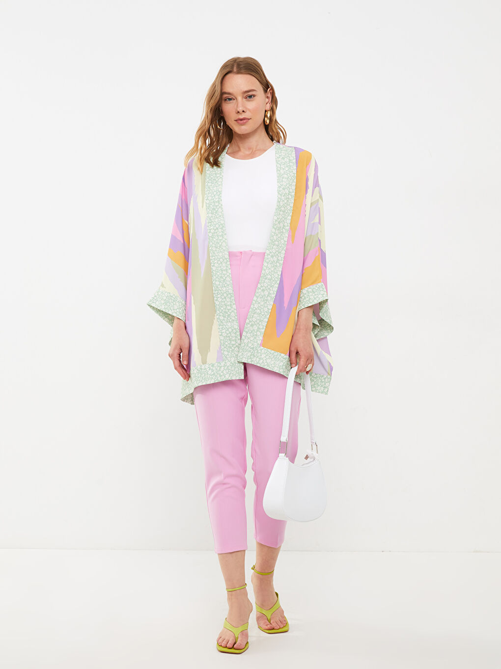 Lila Şal Yaka Desenli Uzun Kollu Kadın Kimono-1