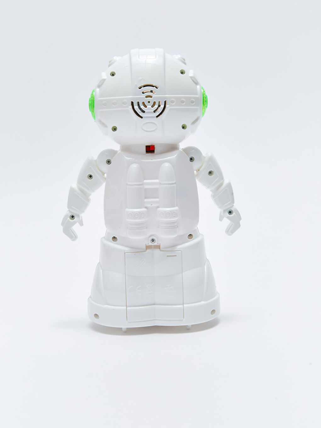 Pilli Türkçe Konuşan Robot-4