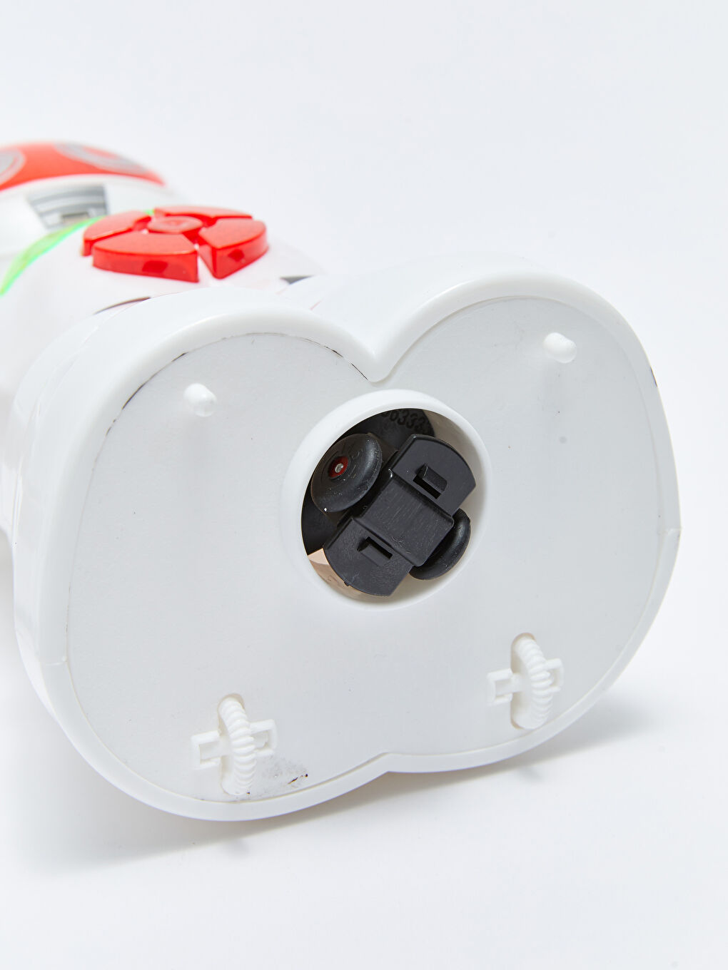 Pilli Türkçe Konuşan Robot-8