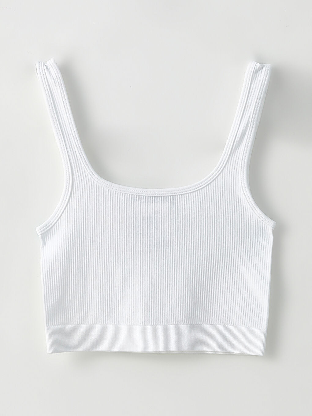 قميص داخلي بدون أكمام بحمالات بسيط برقبة على شكل حرف U كروب نساء-5