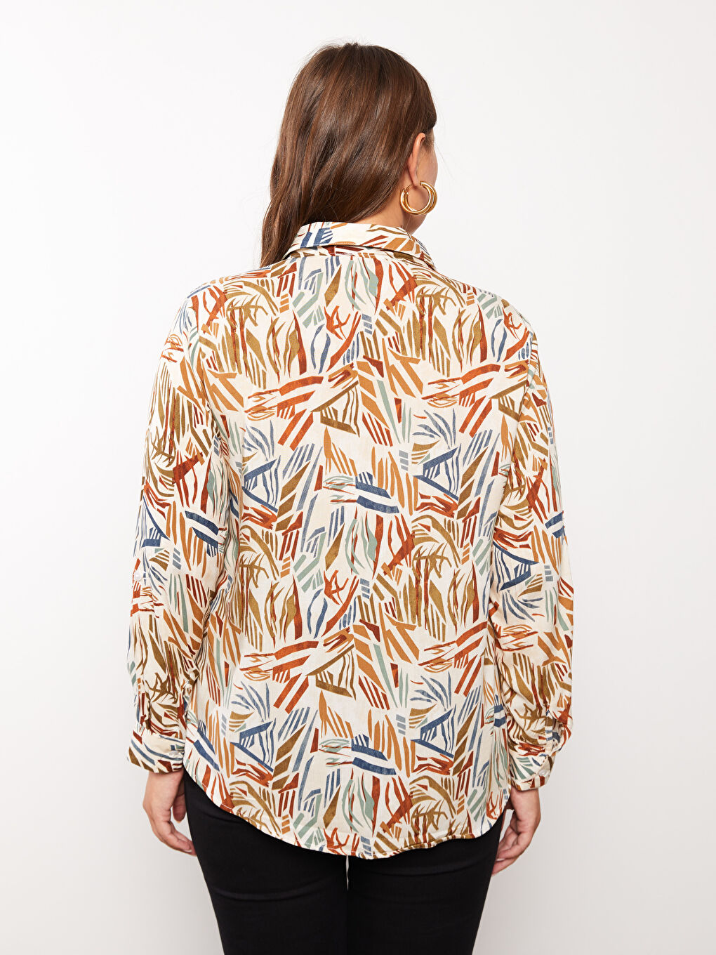 Karışık Önden Düğme Kapamalı Desenli Uzun Kollu Viskon Kadın Gömlek-4