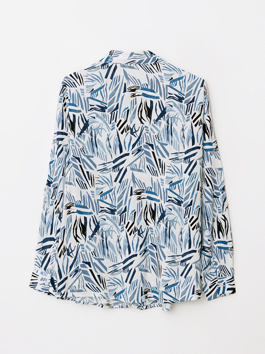 Mavi Önden Düğme Kapamalı Desenli Uzun Kollu Viskon Kadın Gömlek-6