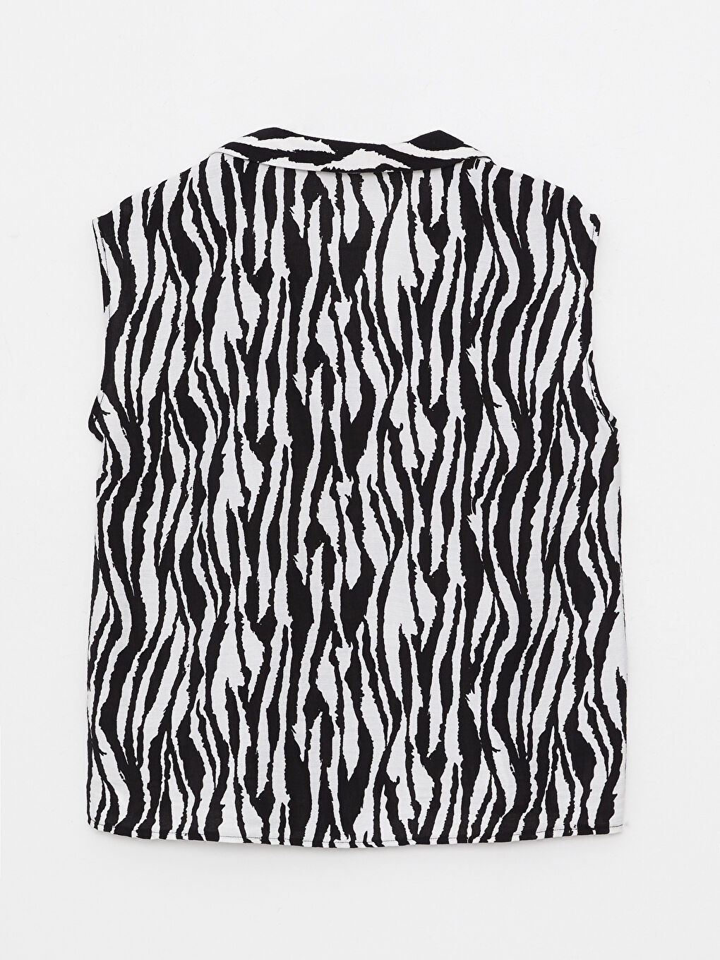 Siyah Önden Düğme Kapamalı Kolsuz Krinkle Kadın Gömlek-6